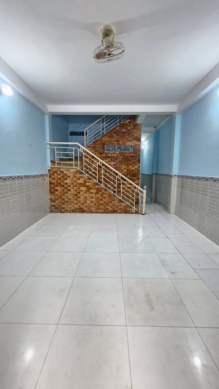 Nhà cho thuê KDC 586, Phú Thứ, Cái Răng, Cần Thơ 72m² - Giá chỉ 5 triệu/tháng!