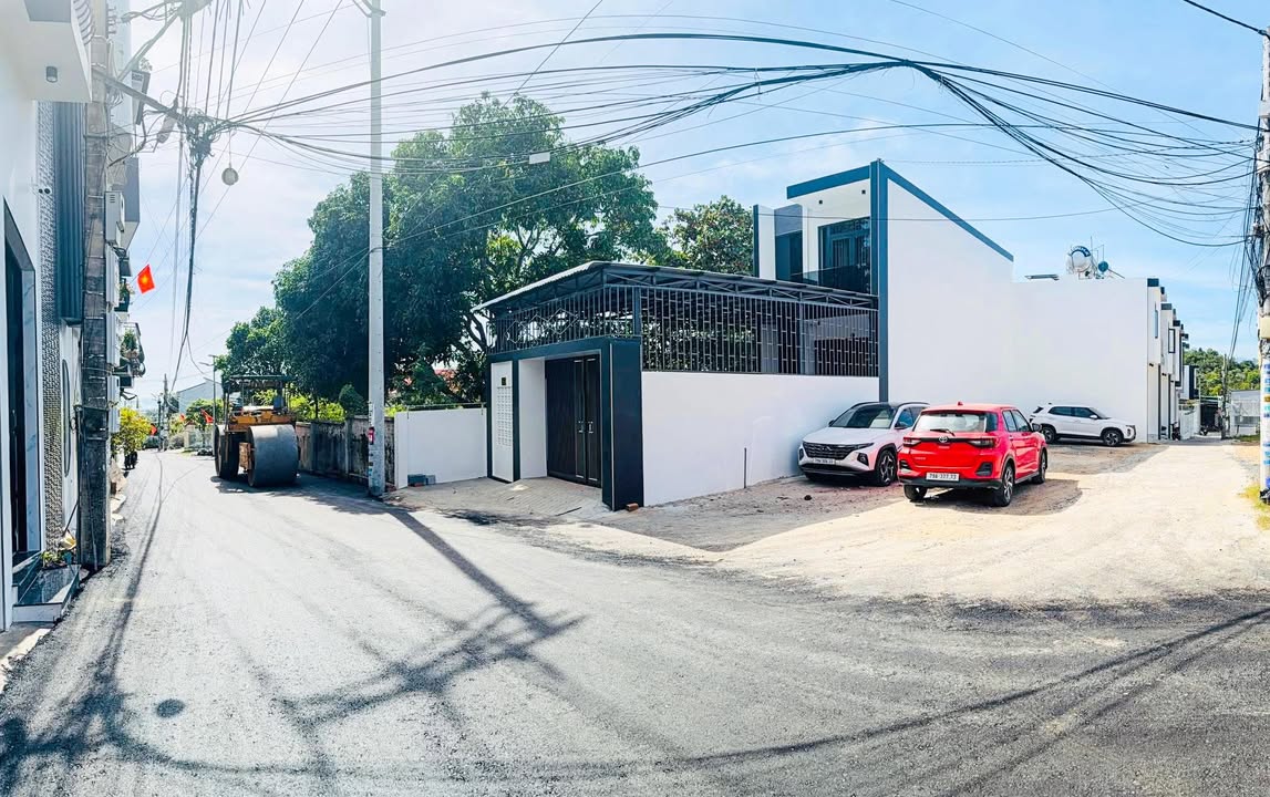 Đất nền Cam Ranh 115m² giá 2.15 tỷ - Vị trí trung tâm, an ninh