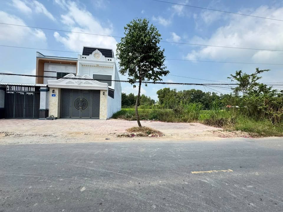 Đất nền xã Mỹ Hạnh Nam 90m² giá 1.55 tỷ - Sổ đỏ chính chủ, đầu tư sinh lời!