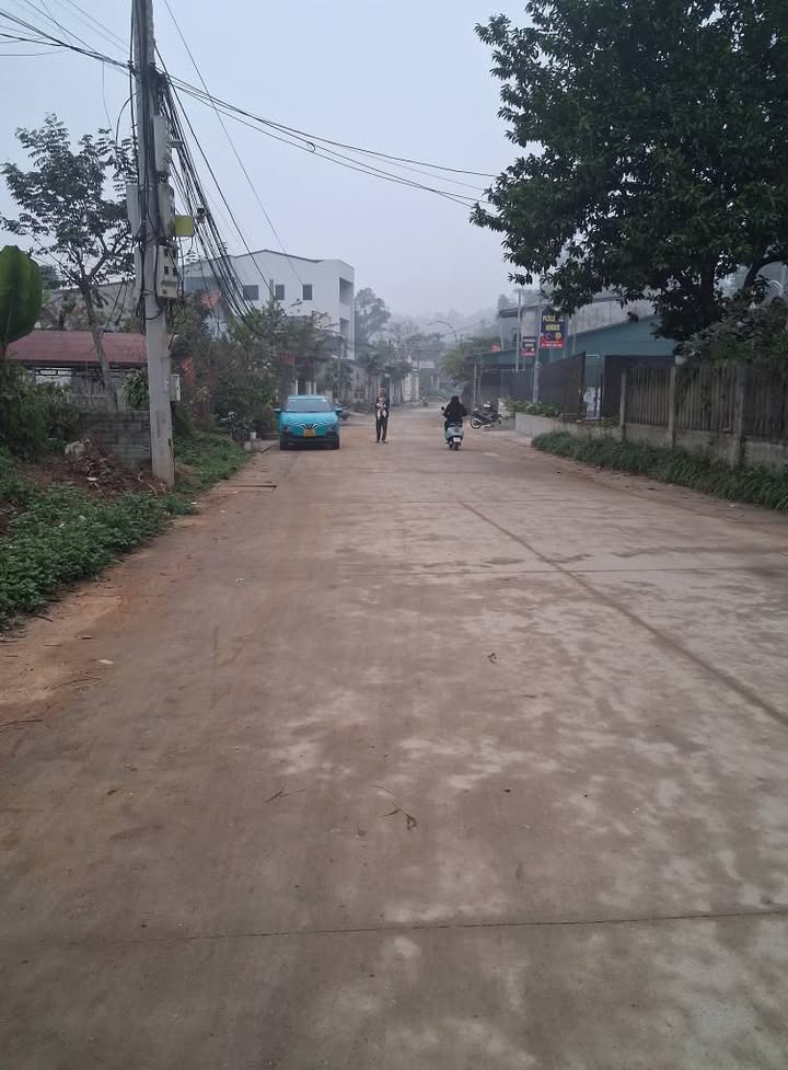 Đất nền Huyện Trấn Yên 162m² giá 2.5 tỷ - Đường rộng 9m, thuận tiện giao thông