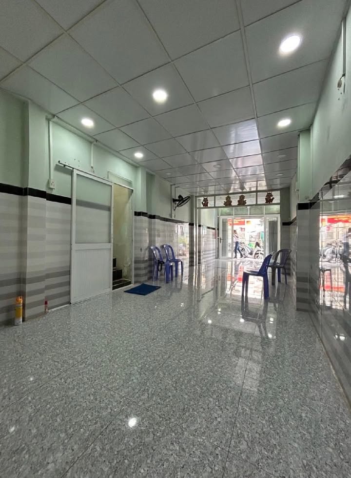 Nhà Mặt Tiền Đường 43, Quận 7 - 42,5m² giá 8 tỷ - Kinh doanh đa ngành nghề!