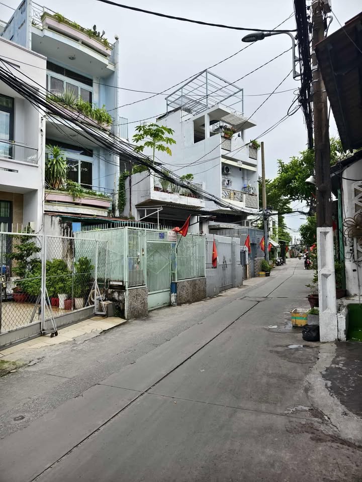 Nhà riêng Hẻm 4m Đường Lãnh Binh Thăng, 32m² giá 4.75 tỷ - Vị trí vàng cho đầu tư!