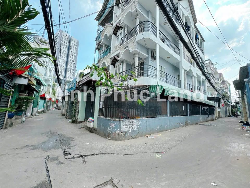 Căn hộ dịch vụ Quận 7 104m² giá 500 triệu/năm - Dòng tiền ổn định, lô góc thoáng mát!