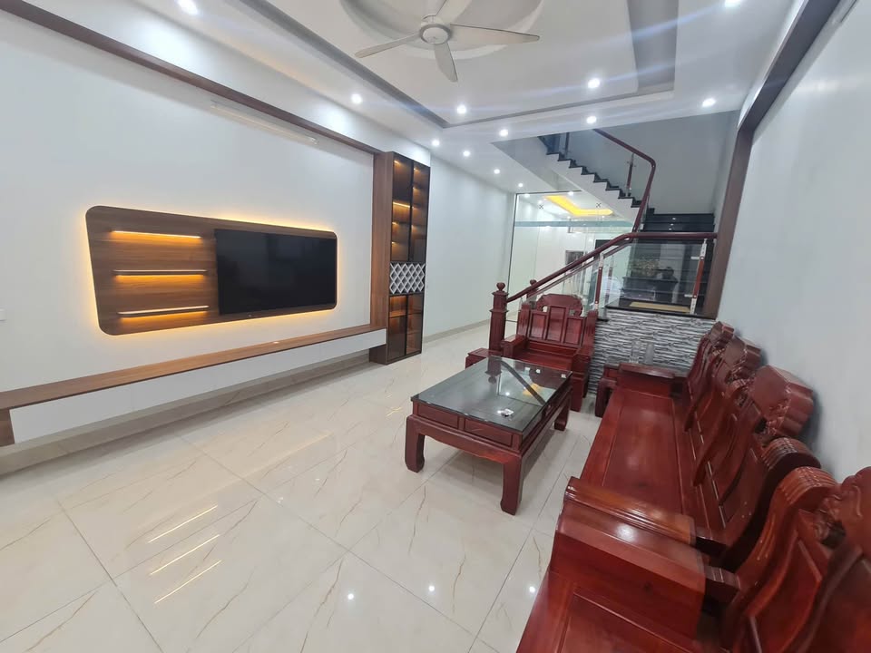 Nhà riêng Lý Tự Trọng, Bắc Giang 94m² giá 8 tỷ - Sẵn sàng đón Tết!