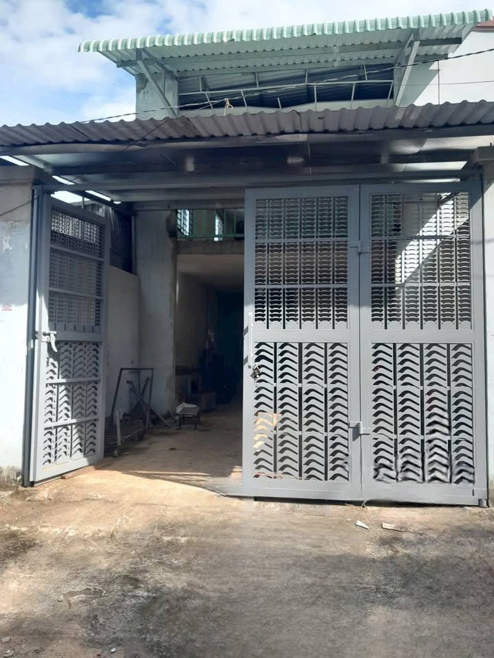 Bán nhà mặt tiền đường 89, 180m² giá 2.2 tỷ - Cơ hội đầu tư tuyệt vời!