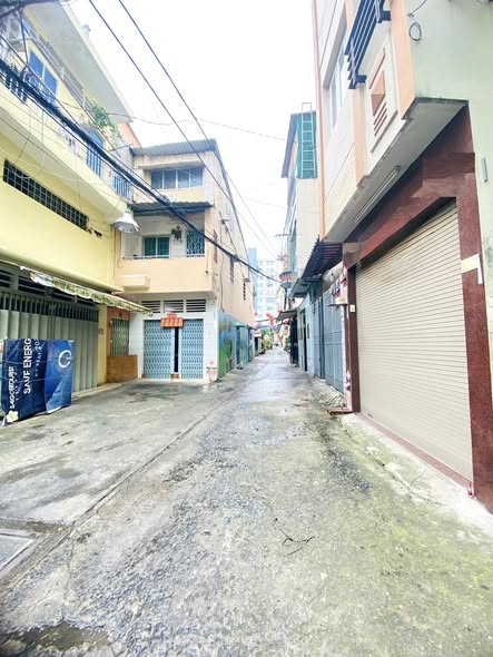 Townhouse Phan Văn Trị, Quận 5, 24m² giá 5.45 tỷ - Giảm giá sốc!