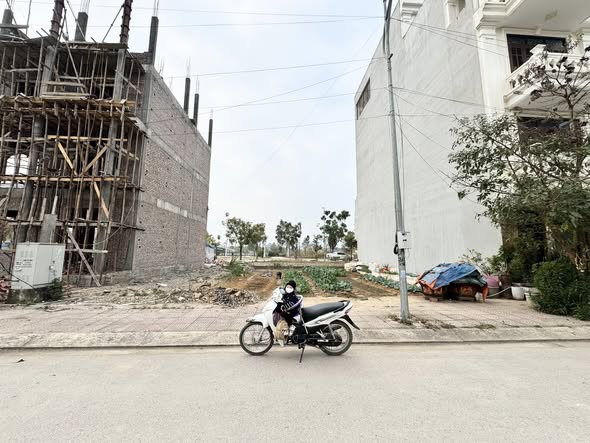 Đất nền liền kề tại Đường Hồ Đắc Di, Lạng Sơn - 77,5m² giá 3 tỷ - Cơ hội đầu tư hấp dẫn!