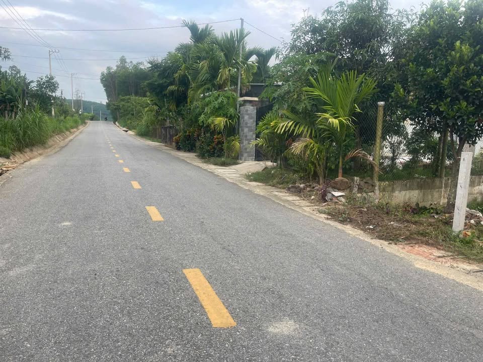 Đất nền mặt tiền đường tỉnh lộ 622C, xã Ba Gia, 234m² giá chỉ 3xx triệu - Cơ hội đầu tư hấp dẫn!