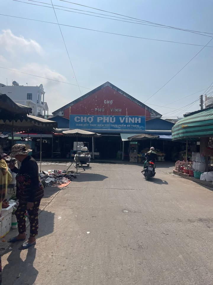 Nhà bán KDC Chợ Phú Vĩnh, Tân Châu 90m² giá 800 triệu - Cơ hội đầu tư tuyệt vời!