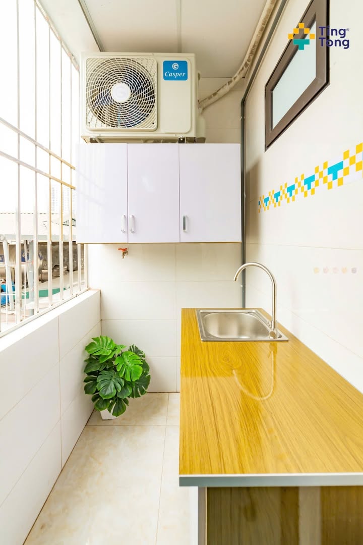 Phòng cho thuê 52 Mỹ Đình 4.45 triệu - Ban công thoáng mát gần BX Mỹ Đình!