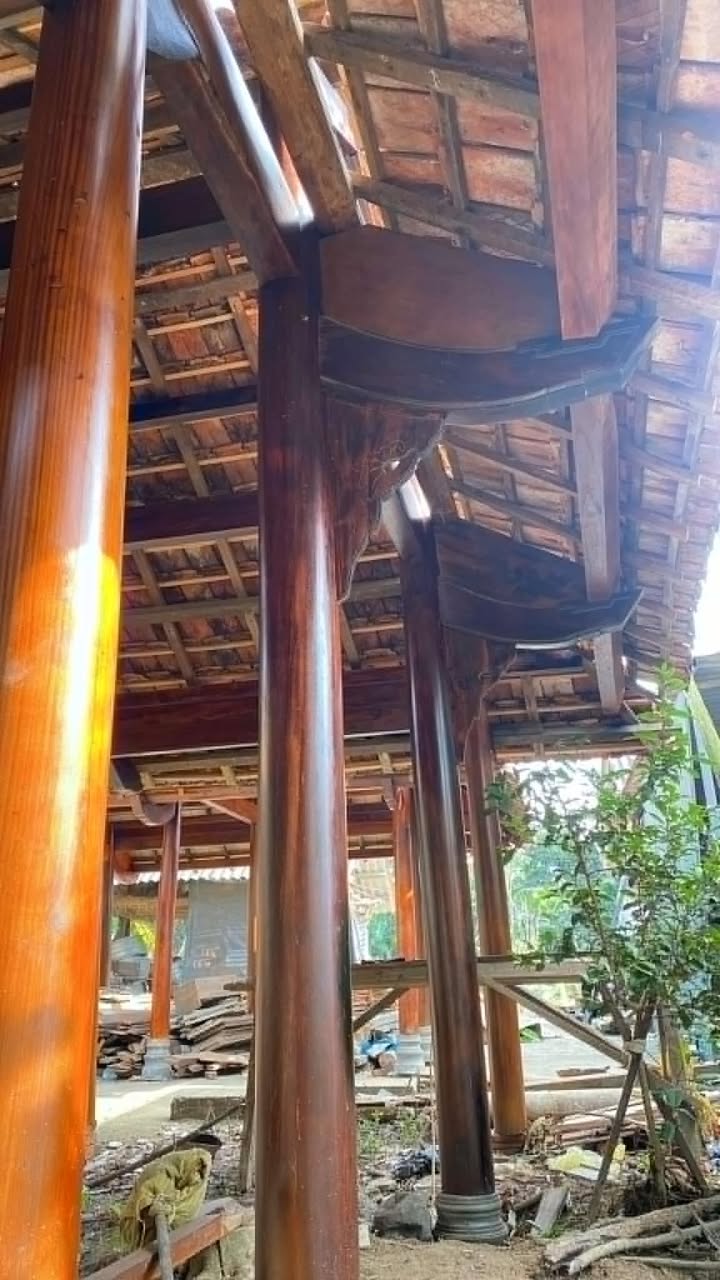 Nhà gỗ Lim Việt 61m² giá 1.5 tỷ - Hoàn thiện 100% sẵn sàng sử dụng!