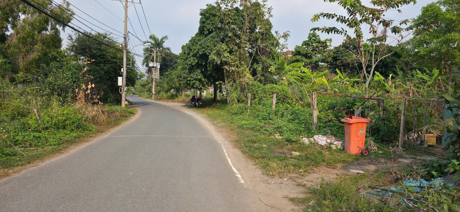 Đất Mặt tiền đường Cầu Đình, Phường Long Phước, 500m² giá 10 tỷ - Cần bán gấp!