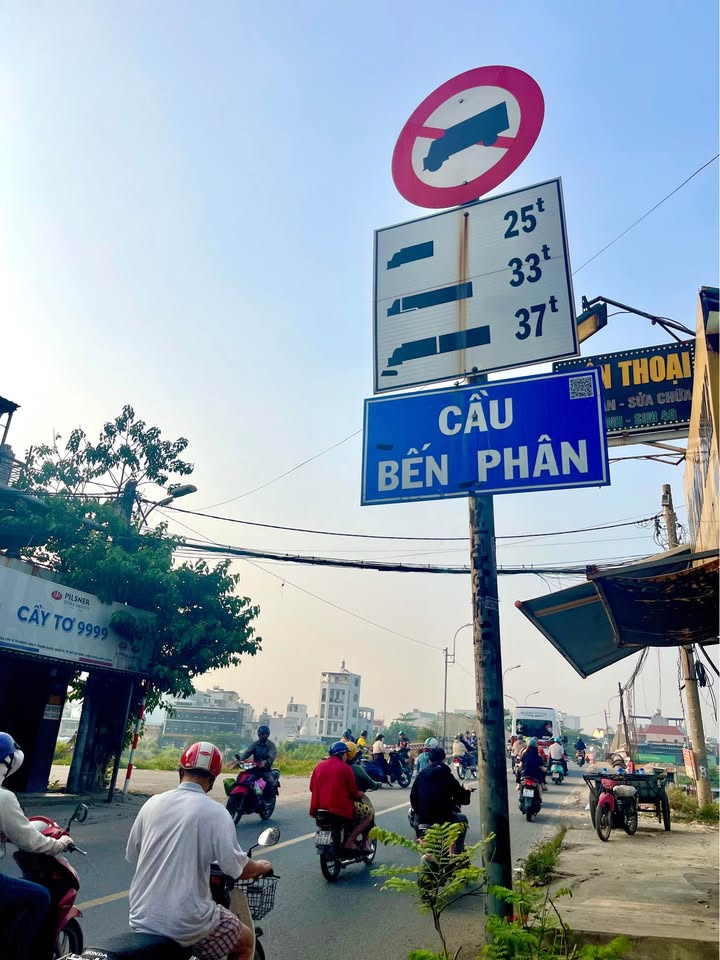 Nhà phố Thạnh Xuân Quận 12 80m² giá 4.96 tỷ - Thiết kế hiện đại, nội thất đầy đủ!