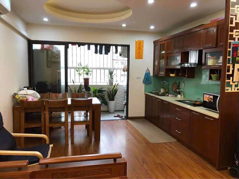 Căn hộ cho thuê tại Tòa HH4A Linh Đàm 3 phòng ngủ giá 10 triệu - Full nội thất hiện đại!