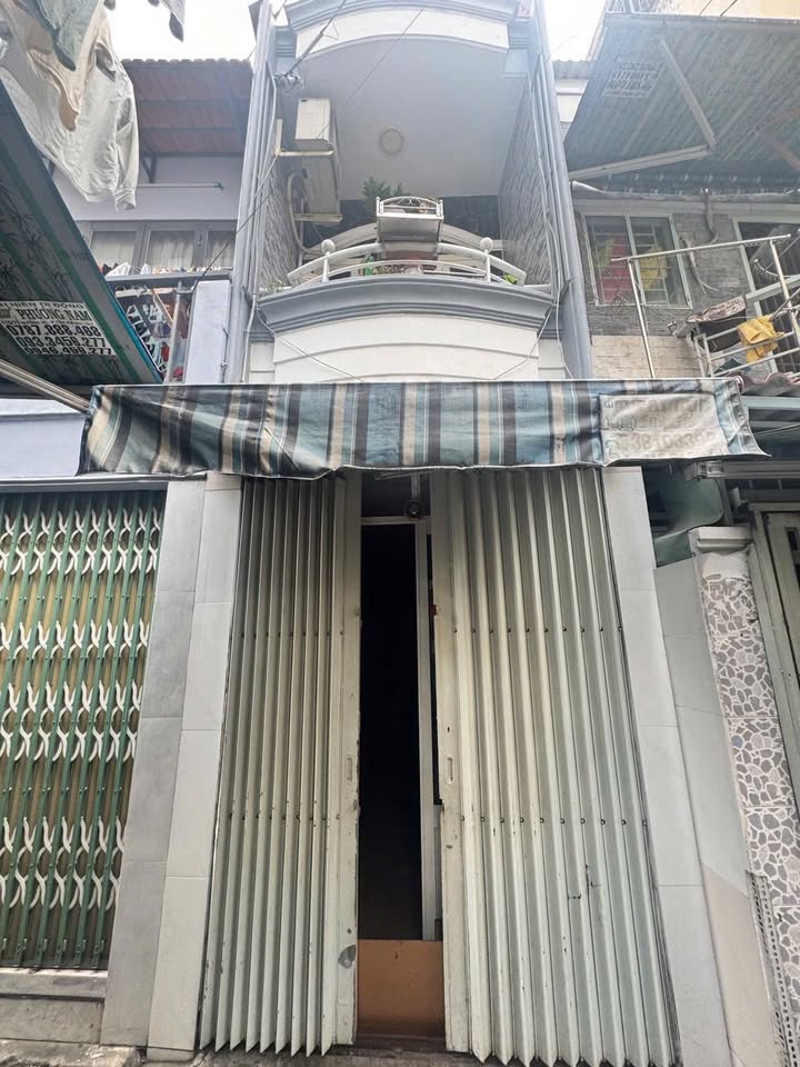 Nhà riêng Tôn Đản, Quận 4 - 21m² giá 2.8 tỷ - Sổ hồng riêng, khu dân cư