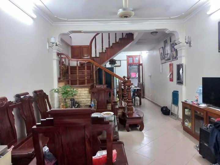 Nhà phố Hồ Tùng Mậu 50m², 4 tầng, giá 9 tỷ - Đầu tư sinh lời cao!