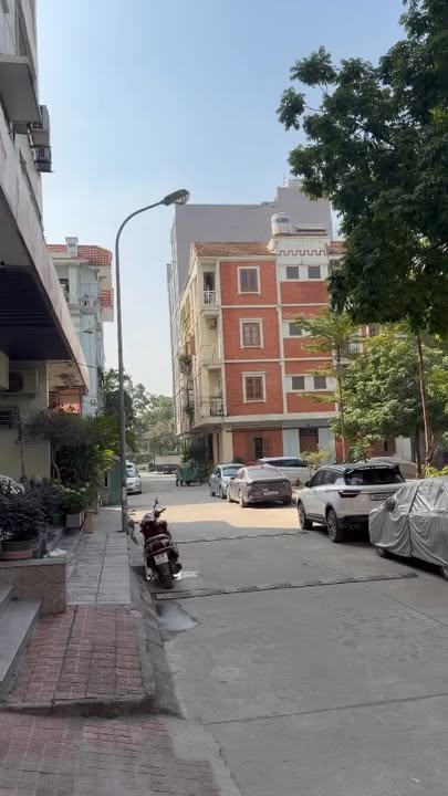 Nhà liền kề La Khê 45m² giá 14.5 tỷ - Lô góc, vị trí đắc địa sát Lê Trọng Tấn!