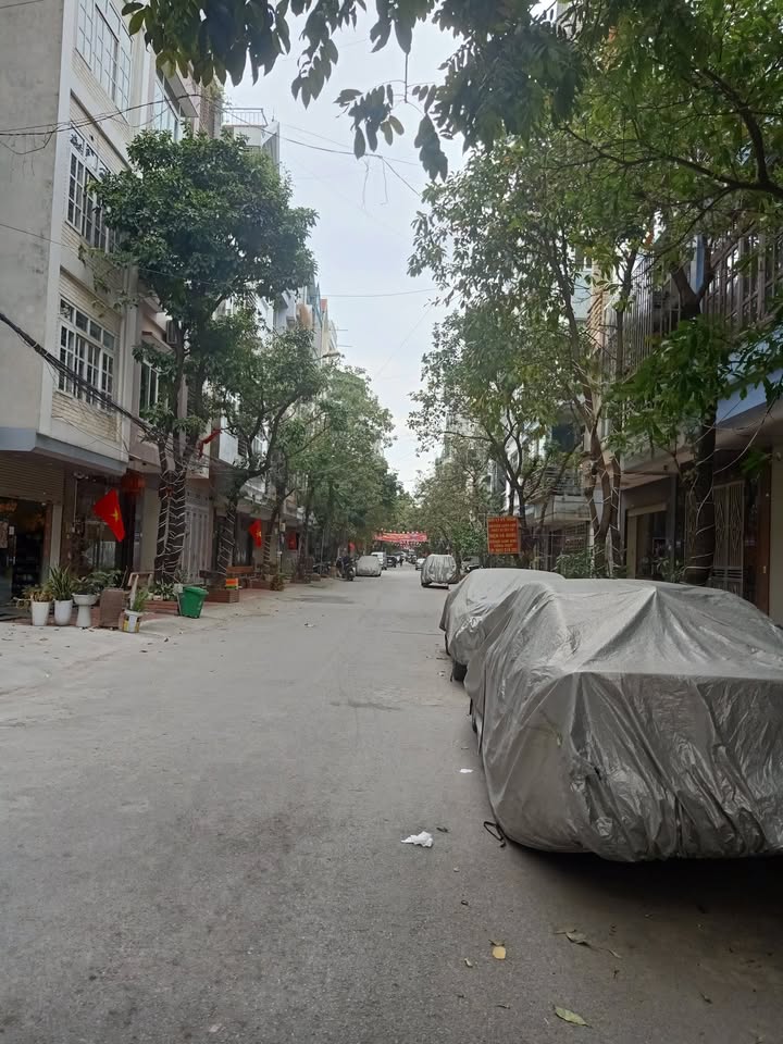 Đất liền kề Mậu Lương 60m² giá 12 tỷ - Cần bán gấp chính chủ!