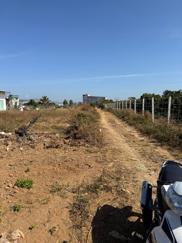 Đất nền đường quy hoạch số 11, xã Đắk Ring, 294m² giá chỉ 300 triệu - Cơ hội đầu tư hấp dẫn!