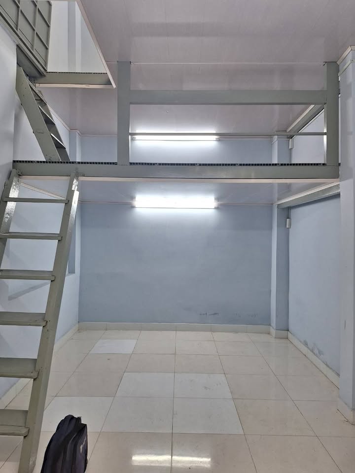 Nhà cho thuê hẻm Lê Hồng Phong, Q10 15m² - Không gian sống lý tưởng cho gia đình nhỏ
