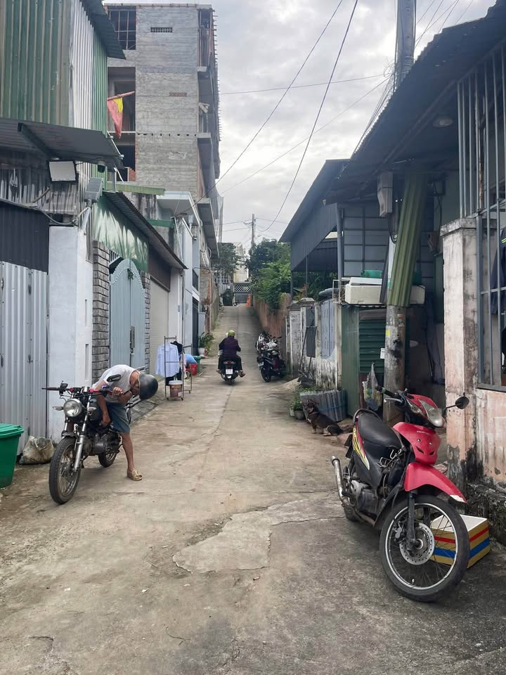 Nhà phố hẻm 32 Đặng Văn Ngữ, 126m² giá 1.579 tỷ - Cơ hội đầu tư tuyệt vời!