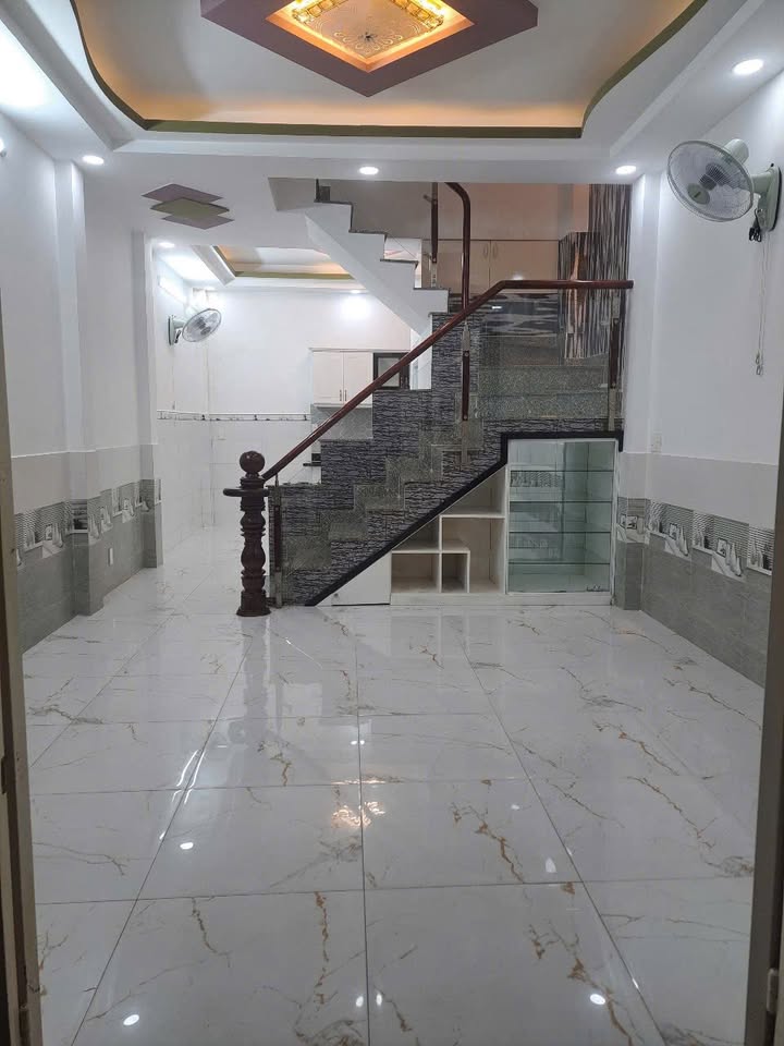 Nhà cho thuê 2 phòng ngủ tại Gò Vấp 36m² - Giá chỉ 11 triệu/tháng!