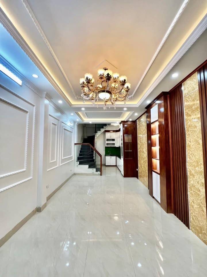 Nhà lô góc Định Công 45m² giá 4 tỷ - Vị trí thông thoáng, an ninh tốt!