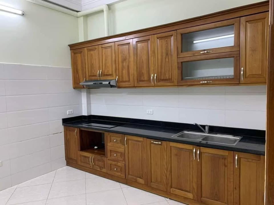 Nhà riêng Ngõ Hòa Bình 7, Minh Khai 50m² giá 4.95 tỷ - Sổ đỏ nở hậu đẹp!