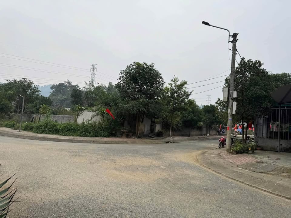 Đất nền Làng Thác, Cam Đường 121m² giá 1.166 tỷ - Cơ hội đầu tư sinh lời!