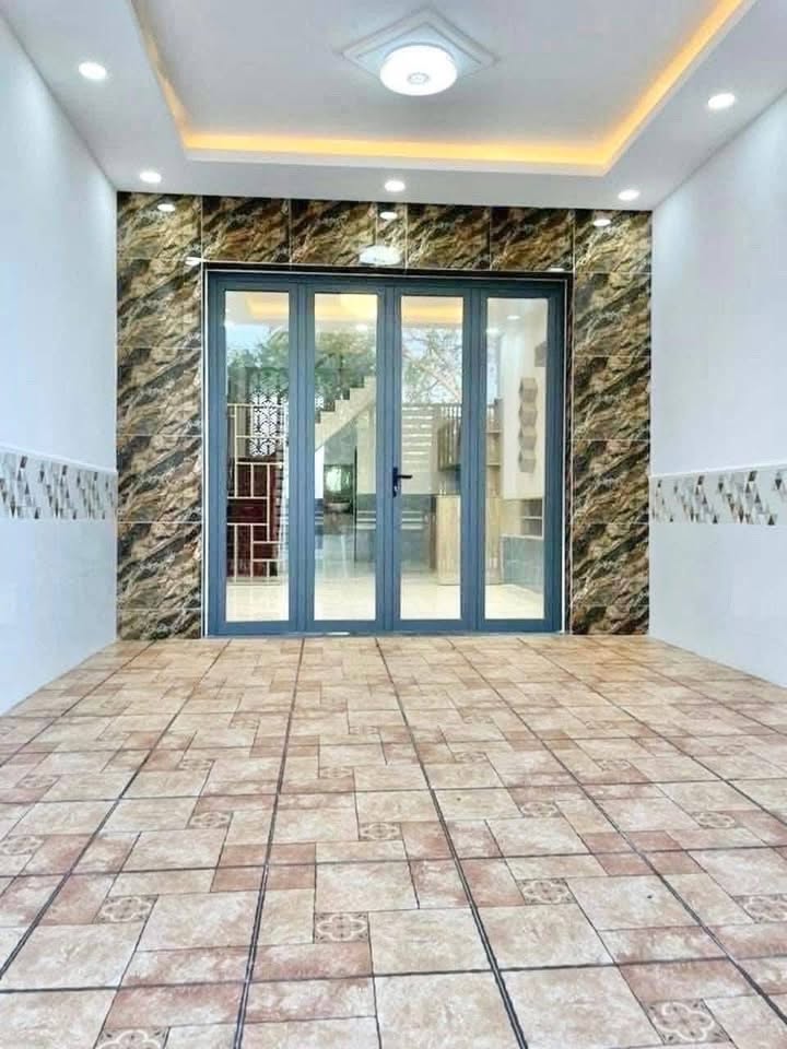 Nhà cho thuê Ấp 3 - Đạo Thạnh 3PN giá 4 triệu - Full nội thất, vào ở ngay!