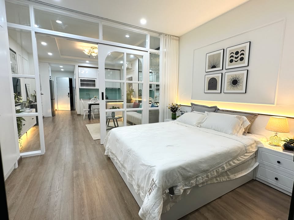 Căn hộ Times City 95m² giá 10.075 tỷ - Nhà đẹp sẵn nội thất, chính chủ!