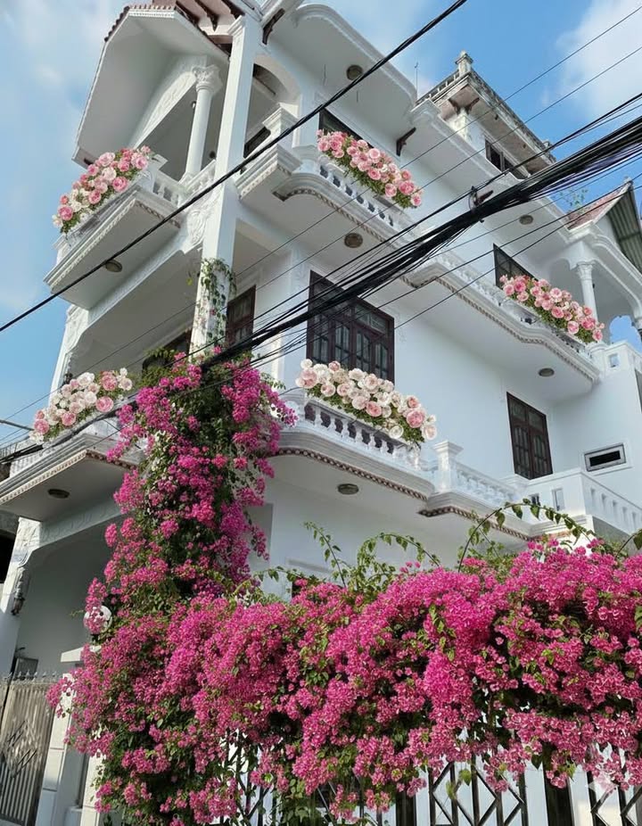 Biệt thự 4 tầng Lê Thị Hoa, Thủ Đức 83m² giá 5,6 tỷ - Thiết kế châu Âu hiện đại