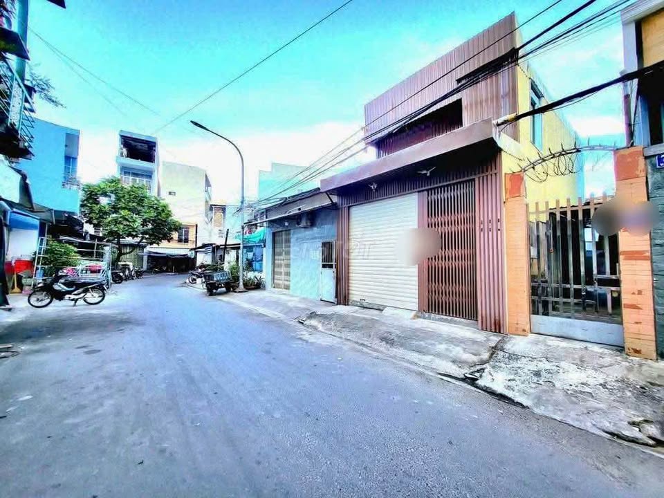 Nhà phố 72 Vạn Hòa, Nha Trang 43.7m² giá 4.99 tỷ - Đầu tư sinh lời ngay!
