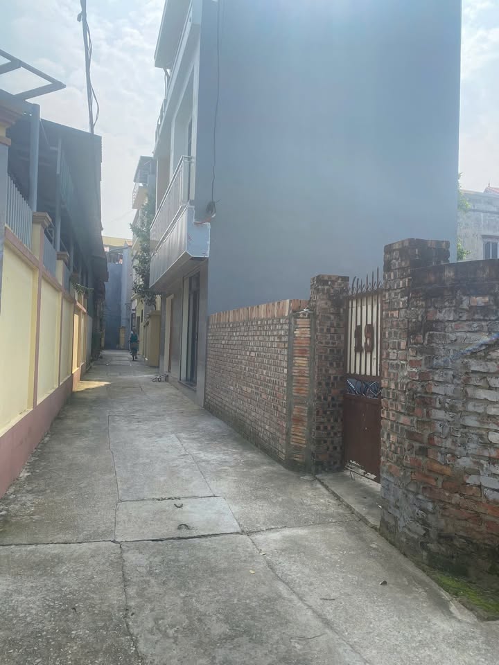 Đất nền Đặng Xá Gia Lâm 60m² giá chỉ 3.1 tỷ - Sổ đỏ chính chủ!