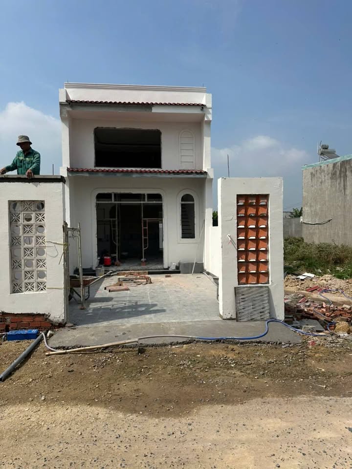 Nhà gác lửng Phú Mỹ, Quận 7, 100m² giá 2.1 tỷ - Bán gấp chính chủ!