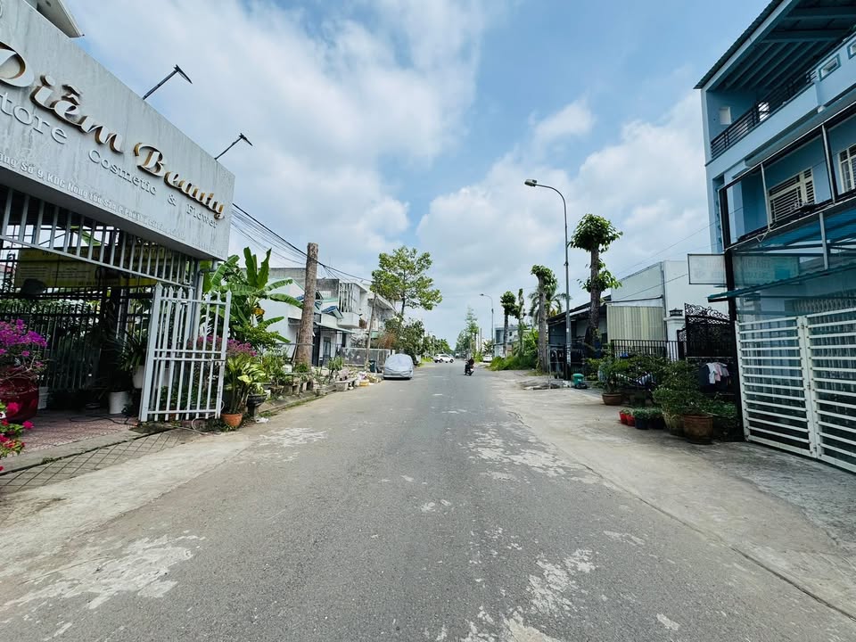 Đất nền khu dân cư Nông Thổ Sản, Cần Thơ 108m² giá 3 tỷ - Sổ đỏ chính chủ!