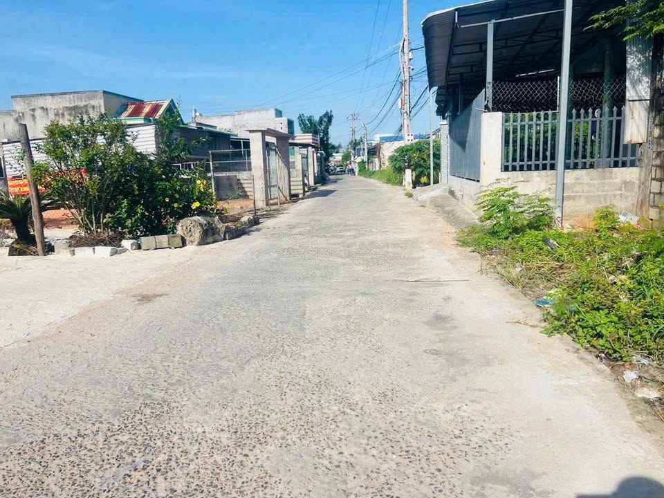 Đất thổ cư 2 mặt tiền KCN Phan Thiết 150m² giá 1.15 tỷ - Tiềm năng đầu tư lớn!