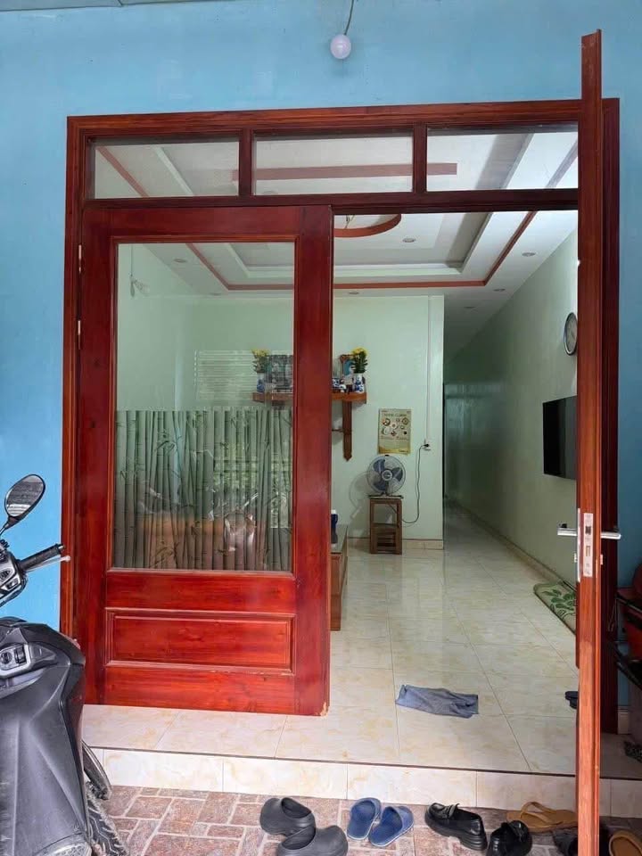 Nhà cấp 4 Lê Hoàn, 80m² giá 1.35 tỷ - Tọa lạc tại khu dân cư đông đúc!