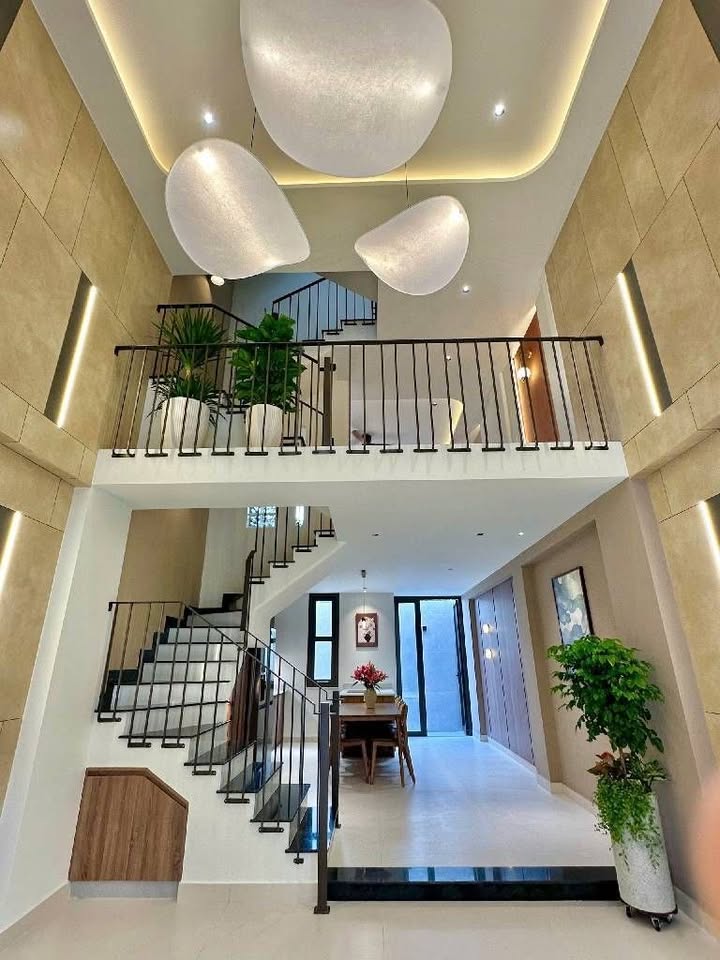 Townhouse Đường 23, Bình Trưng, Quận 2, 55m² - Nhà mới 100%, vào ở ngay!