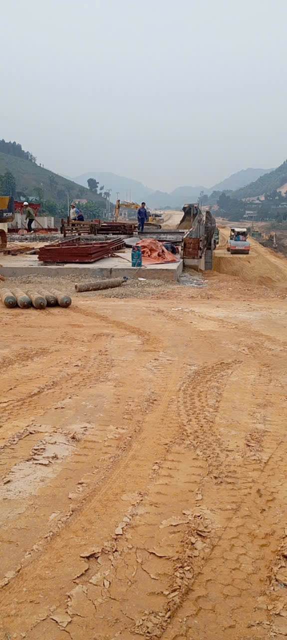 Đất nền chính chủ 250m² tại Xã Lang Quán, chỉ 900 triệu - Cơ hội đầu tư hấp dẫn!