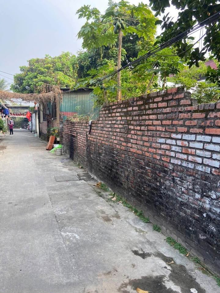 Nhà mặt tiền 8m tại trung tâm Thành phố Hòa Bình - Giá chỉ 800 triệu