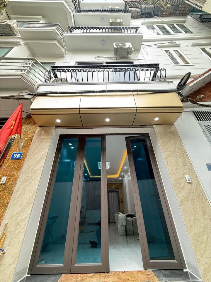 Nhà phân lô Hoàng Văn Thái, Thanh Xuân 40m² giá 10.5 tỷ - Thiết kế hiện đại, thang máy