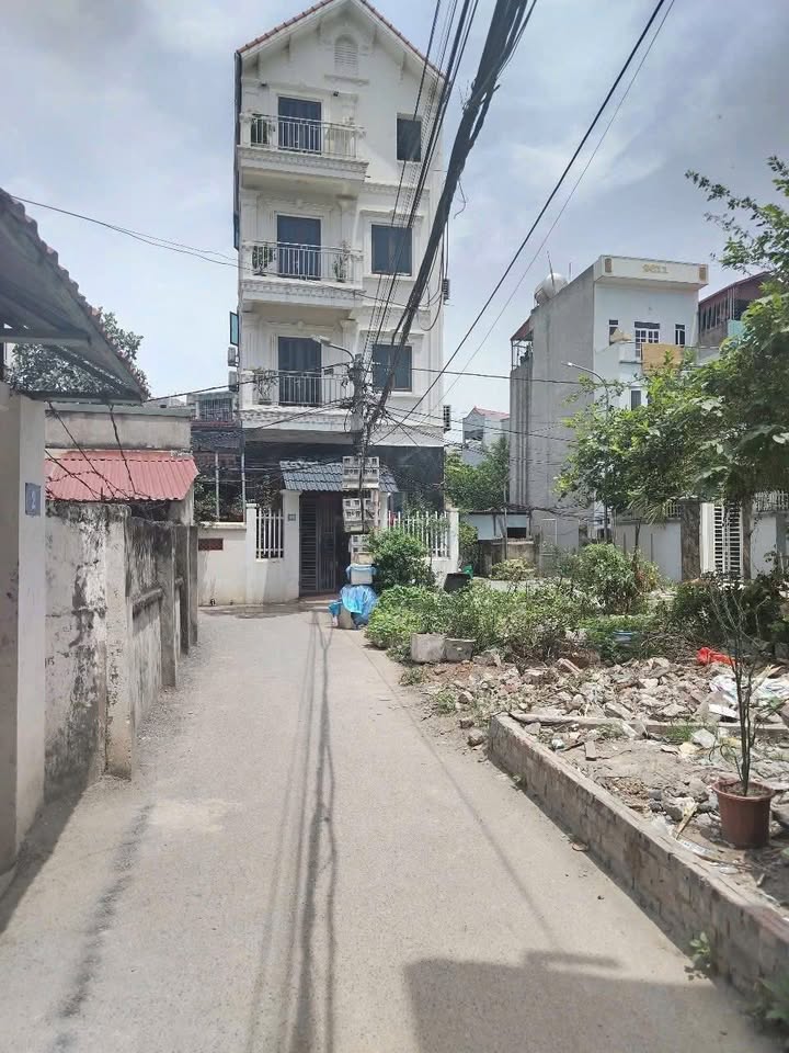 Đất nền khu 1 Thị trấn Trạm Trôi 40m² giá 3,x tỷ - Đầu tư sinh lời ngay!