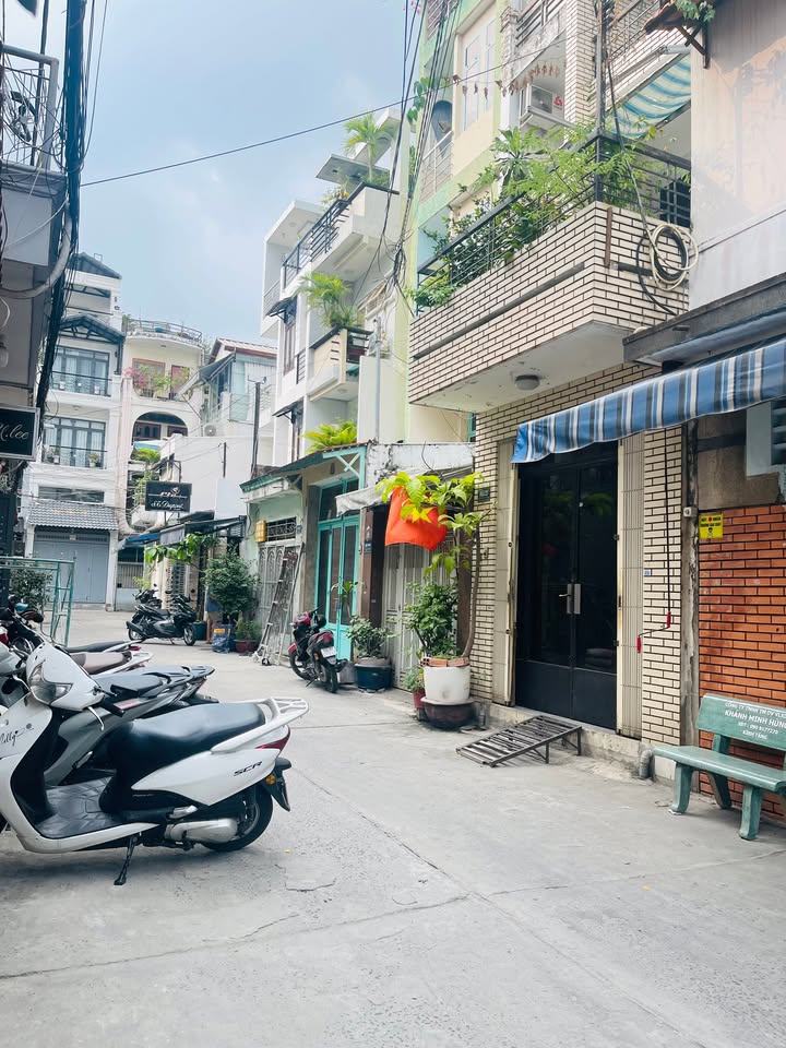 Nhà góc 2 mặt hẻm 6m Tân Bình 62m² giá 9.2 tỷ - Kinh doanh đỉnh cao!