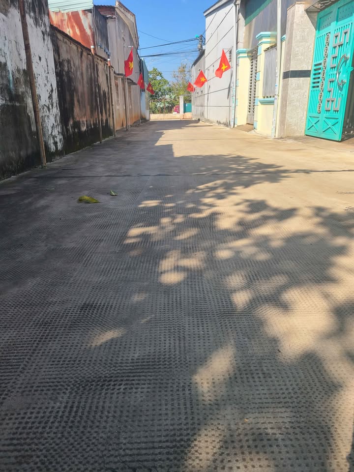 Đất nền xã Biển Hồ, Pleiku 125m² giá 800 triệu - Sổ hồng chính chủ!