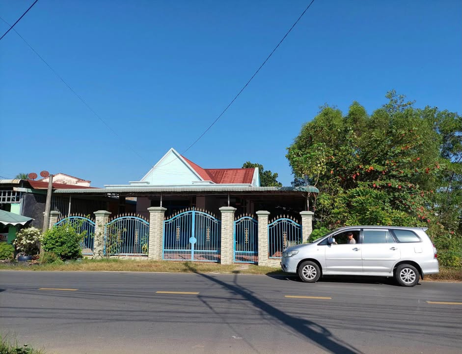 Đất nền xã Phước Đông, huyện Gò Dầu, Tây Ninh 307m² giá chỉ 4.8 tỷ - Đầu tư sinh lời ngay!