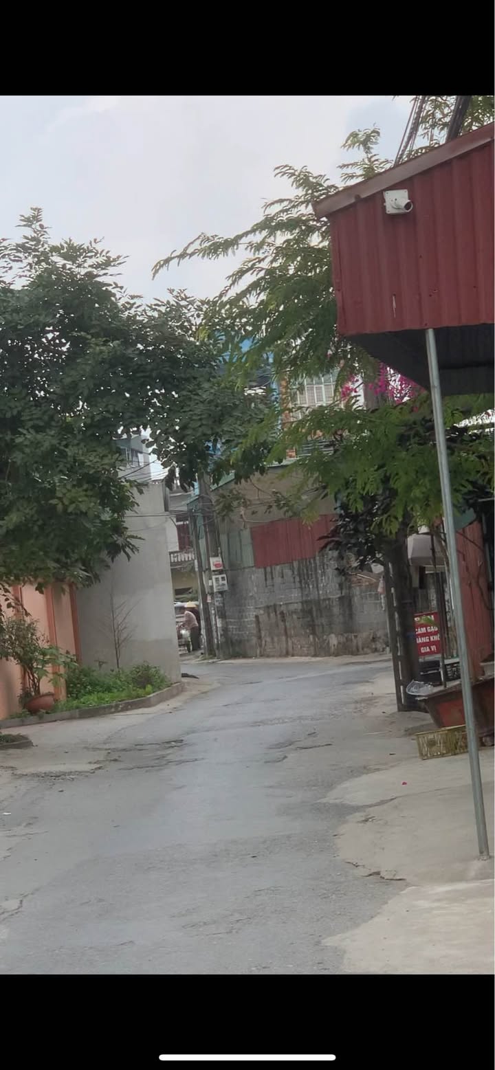 Nhà mặt đường Hoàng Diệu, Thái Bình 100m² giá 2.7 tỷ - Kinh doanh thuận lợi!