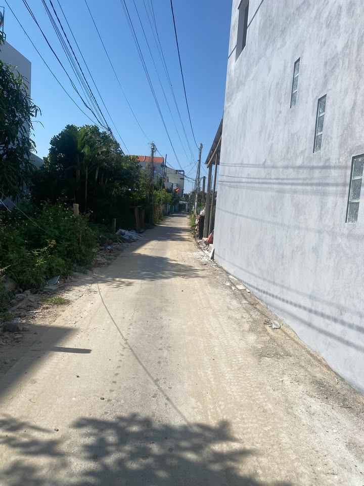 Nhà phố Cẩm Hà, Hội An 100m² giá 2.2 tỷ - Chính chủ cần bán gấp!