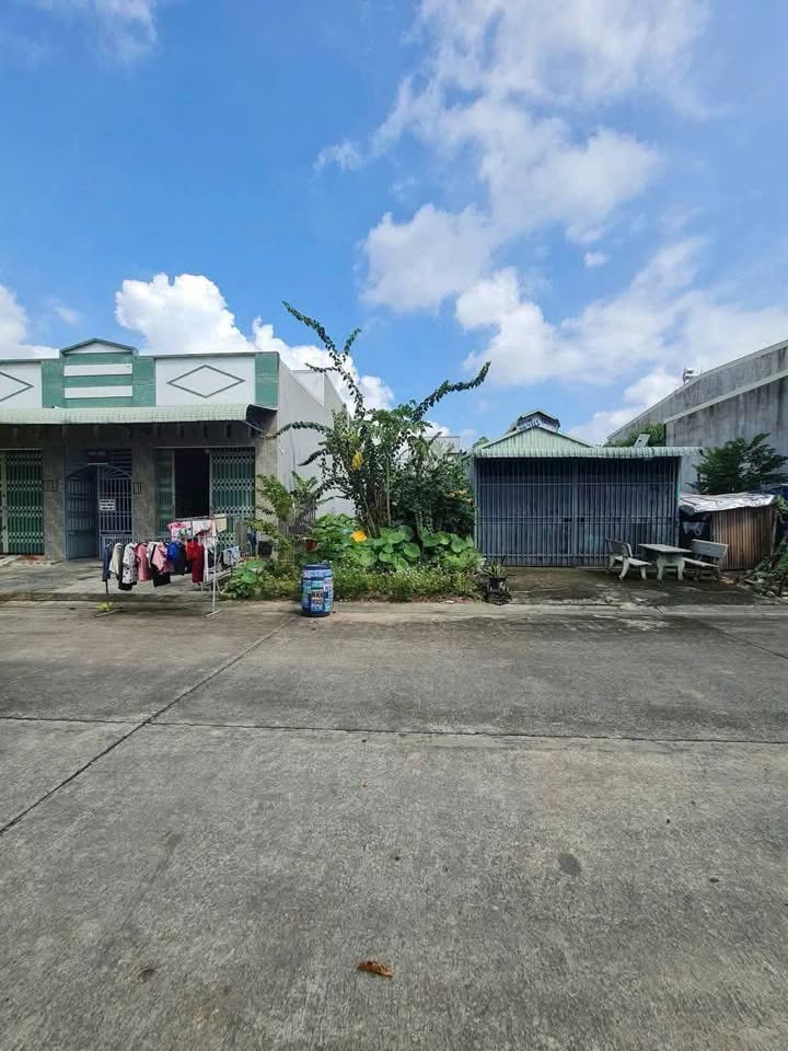 Đất nền 150m² đường NJ 13, Bến Cát - Sổ đỏ chính chủ, giá chỉ 1.8 tỷ!