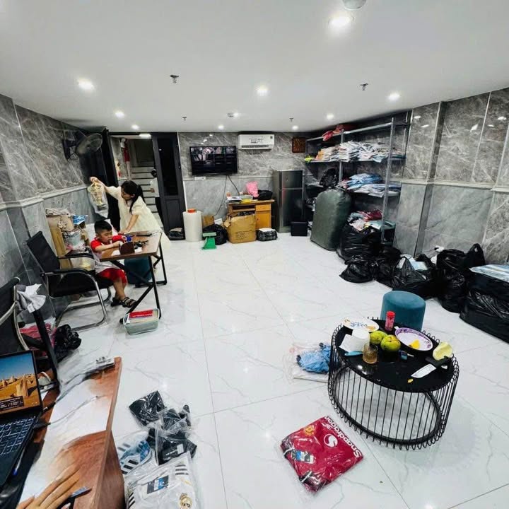 Nhà phố Doãn Kế Thiện - Cầu Giấy 70m² giá 25 tỷ - Kinh doanh đắc địa, ô tô vào tận nơi!